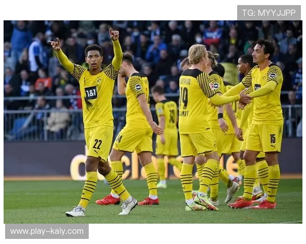 欧冠冠军奖杯巡展至挪威，博德闪耀主场吸引青少年参观